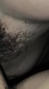 每次喷水都跳开
