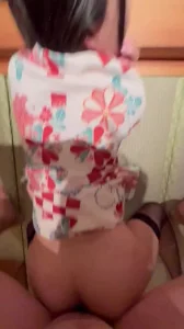 高颜值清纯女大，完整版已上传至电报群